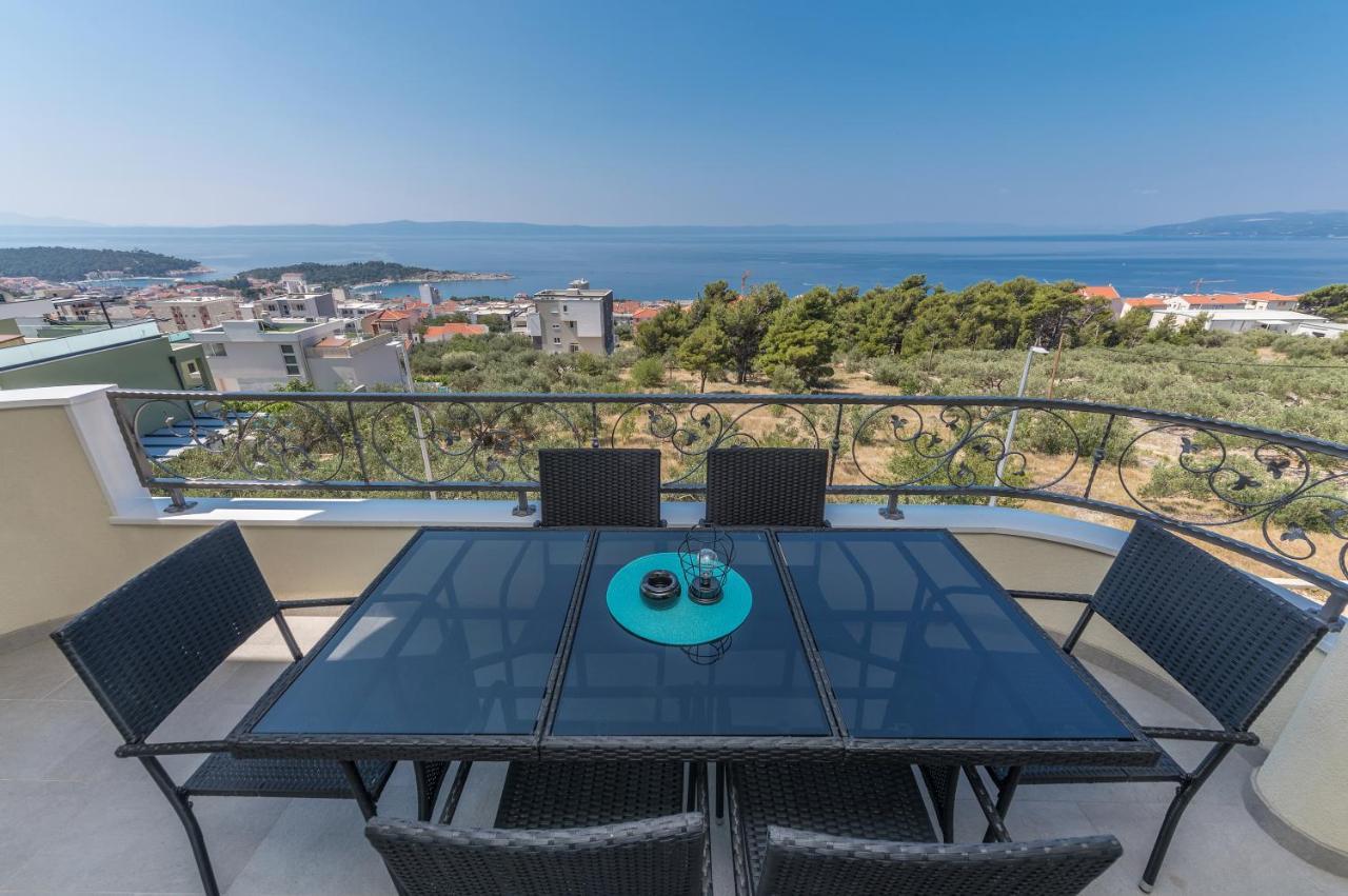 App Anna Apartment Макарска Екстериор снимка
